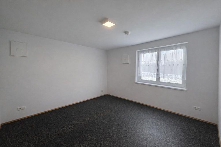 Zimmer2_KI_geräumt