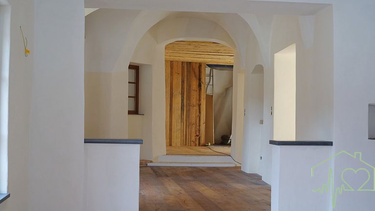 Großzügige, helle Familienwohnung mit Panoramablick