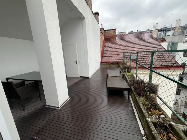 Terrasse innenhofseitig