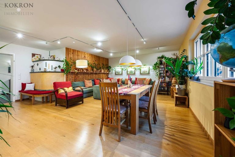 Wohn-Esszimmer (als es noch bewohnt war)