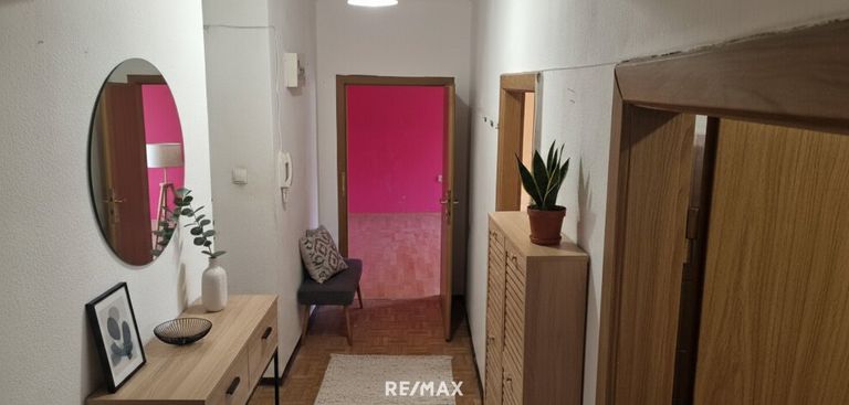 Vorzimmer KI generiert