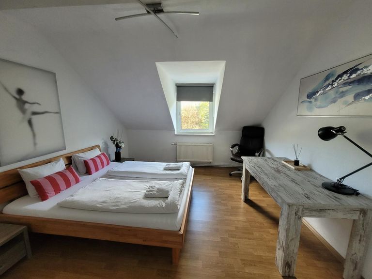 05 Schlafzimmer