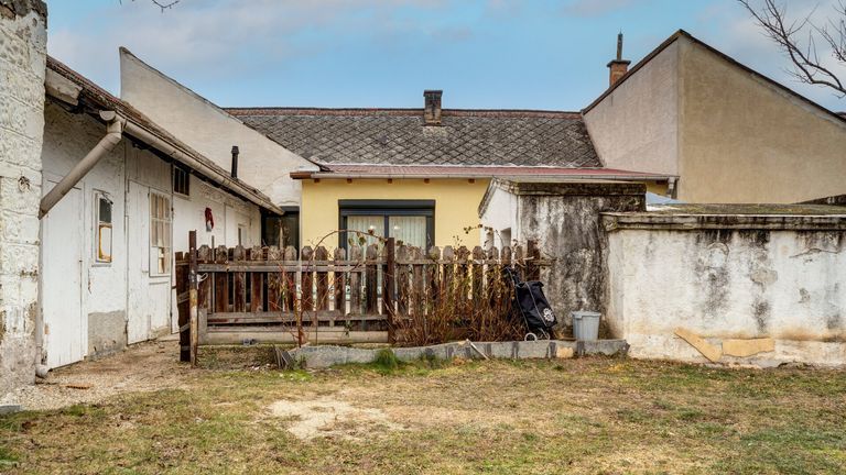 Terrasse / Nebengebäude