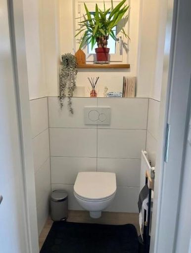 Gäste WC OG
