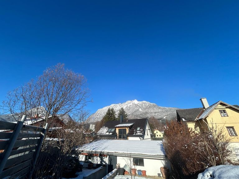 Blick Richtung Hausberg "Kamm"