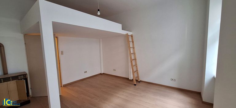 Ausreichend Platz auch unter dem Hochbett