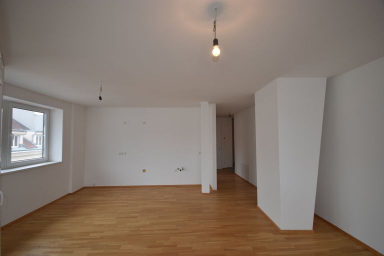 Ansicht - Gemütliche und helle 2-Zimmer-Wohnung mit Loggia Kauf 17. Bezirk Wien
