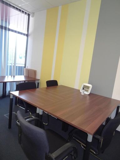 Büro- bzw