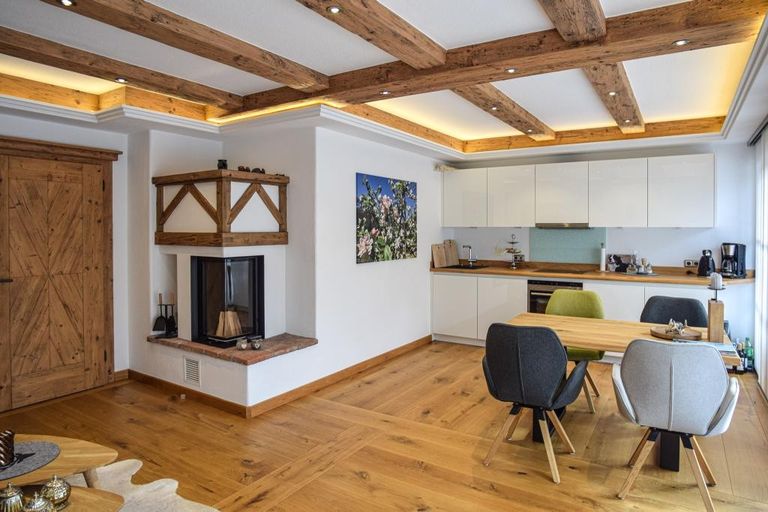 Wohnen/Essen/Kochen mit Kamin