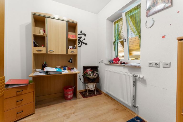 Büro Erdgeschoß