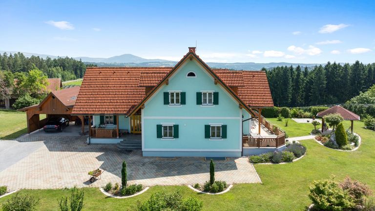 Haus Vorderansicht