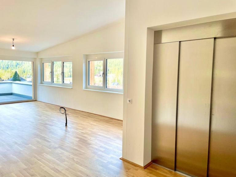 mit dem Lift ins Penthouse