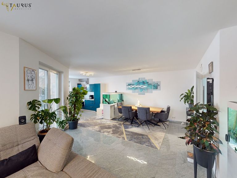 Wohn-/Essbereich - Zugang zur Terrasse