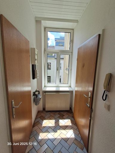 Vorzimmer gegen den Hof 20250630_121621