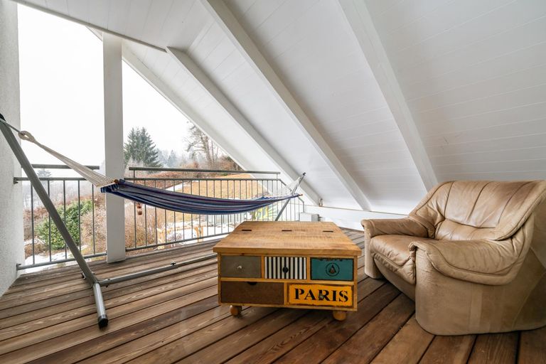 Loggia vom Master Bedroom aus begehbar