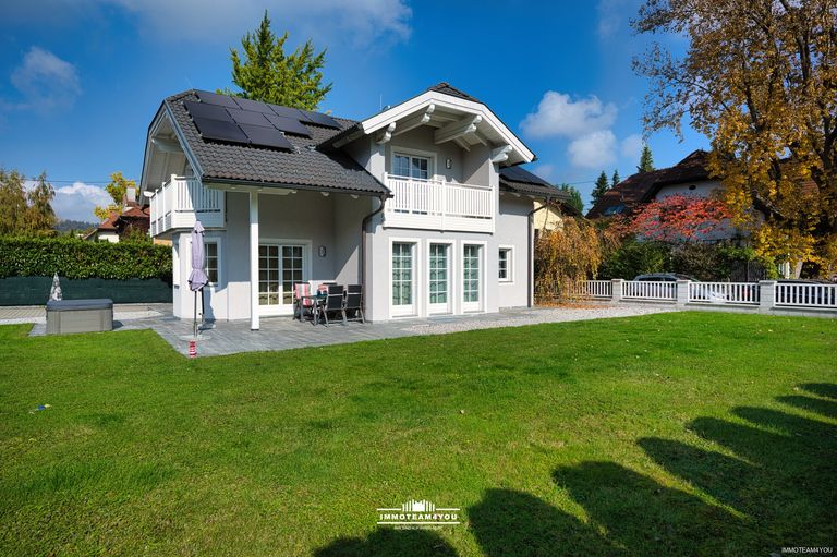 Blick auf das Haus DSC_4630