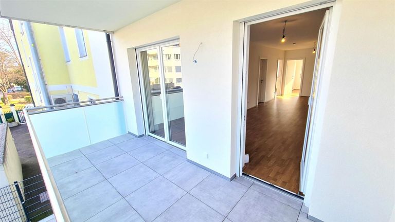 8m² Loggia  2. Ansicht