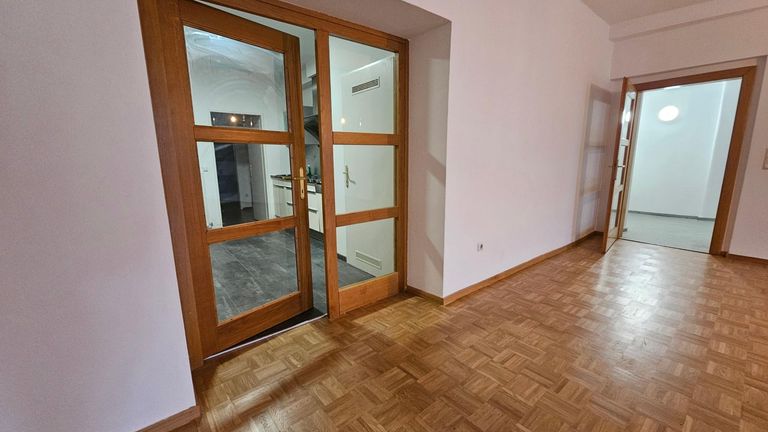 20260205_103618_resized