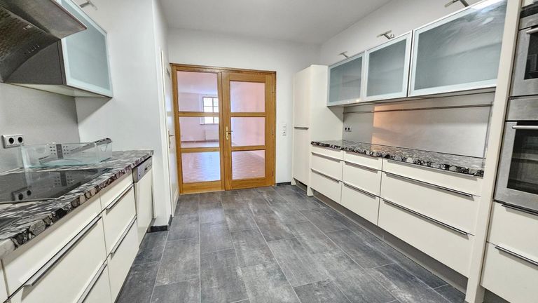 20260205_103331_resized