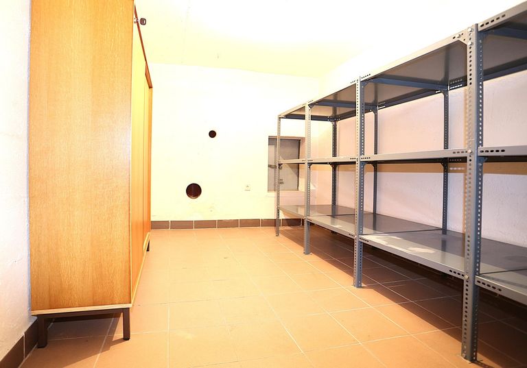 geräumiger Schutzraum