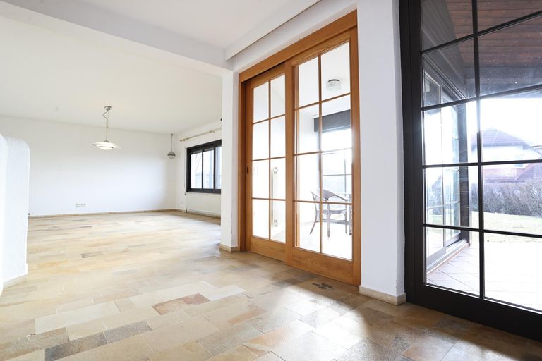 62 m² großer Wohn-/Ess-/Küchenbereich