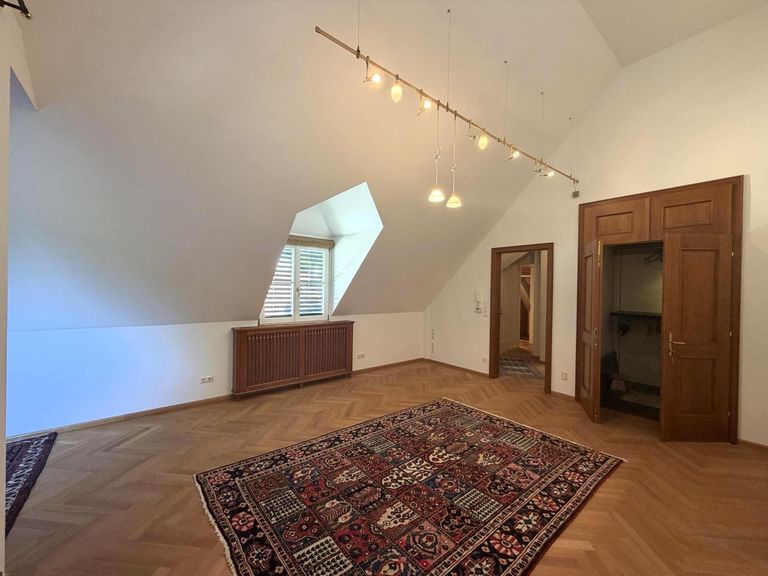 DG / Schlafzimmer 3 mit Bad en Suite 3