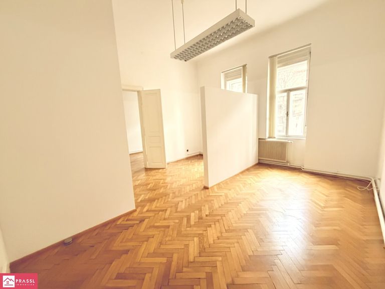 Zimmer 2 groß mit Trennwand