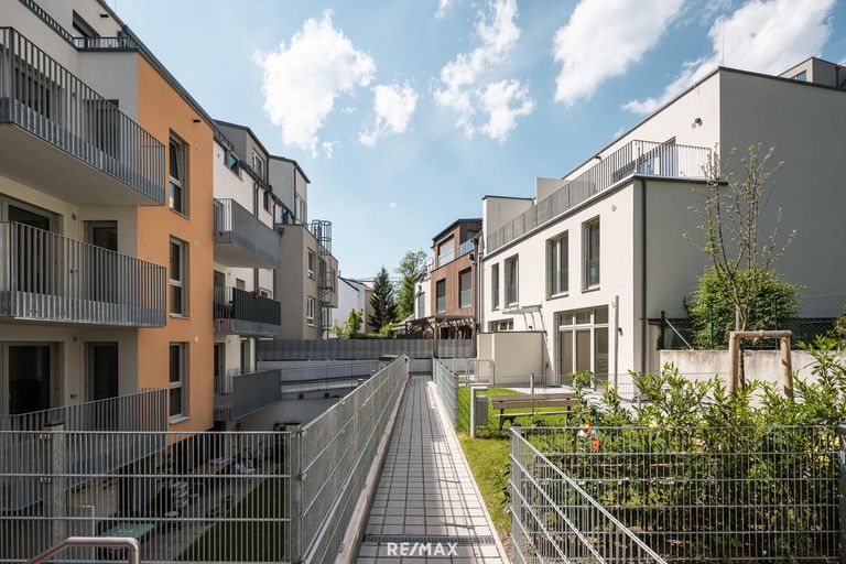 Innenhofseitige Hausansicht