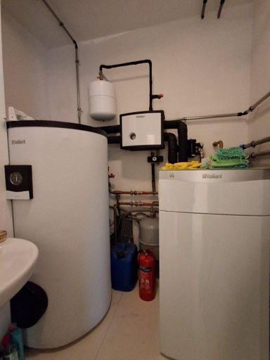 26 Technikraum Luftwärmepumpe 2721