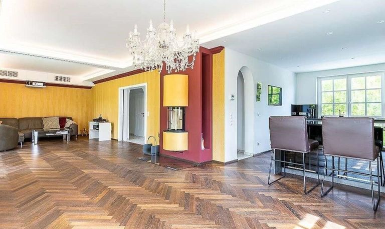 6 Wohnzimmer mit Kamin 2721