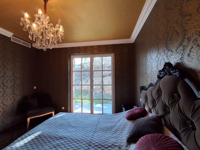 6 Schlafzimmer 2721
