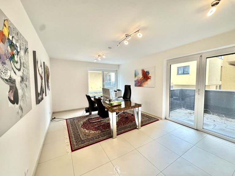 Wohn-Ess & Arbeiszimmer