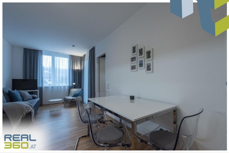 gemütlicher Wohn- Essbereich