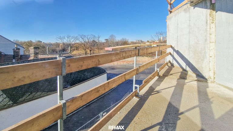 Haus 12/1, 2. Obergeschoss (Terrasse)