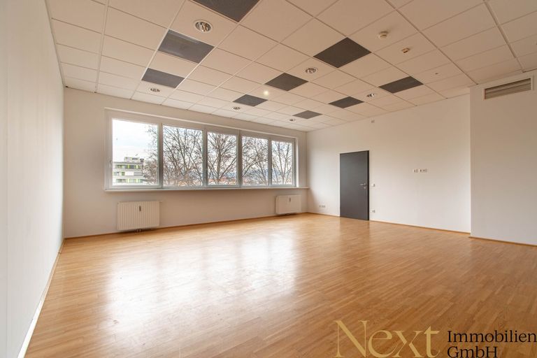 Büro-/Schulungsraum III