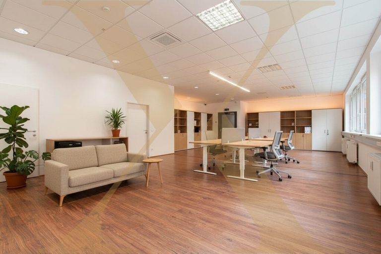 Büro Ansicht I - KI-generiert