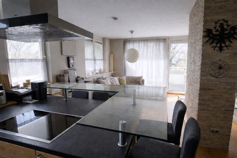 Küchen-Wohnbereich - KI Home Staging