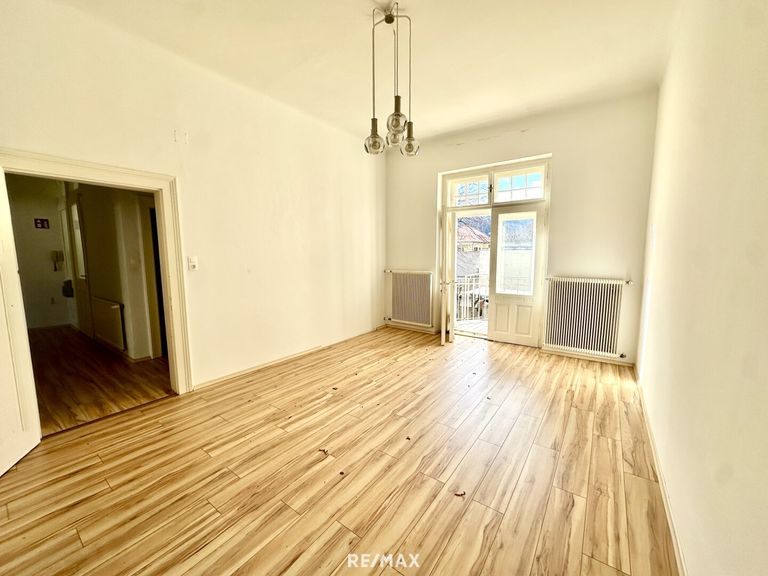 Büro mit Balkon
