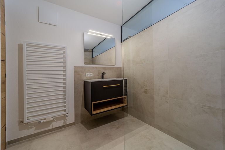 2. Badezimmer