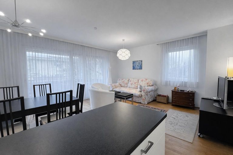 Blick in Wohnzimmer