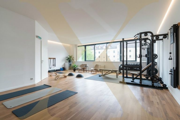 Bsp. Fitness - Visualisierung – Einrichtung mittels KI ergänzt