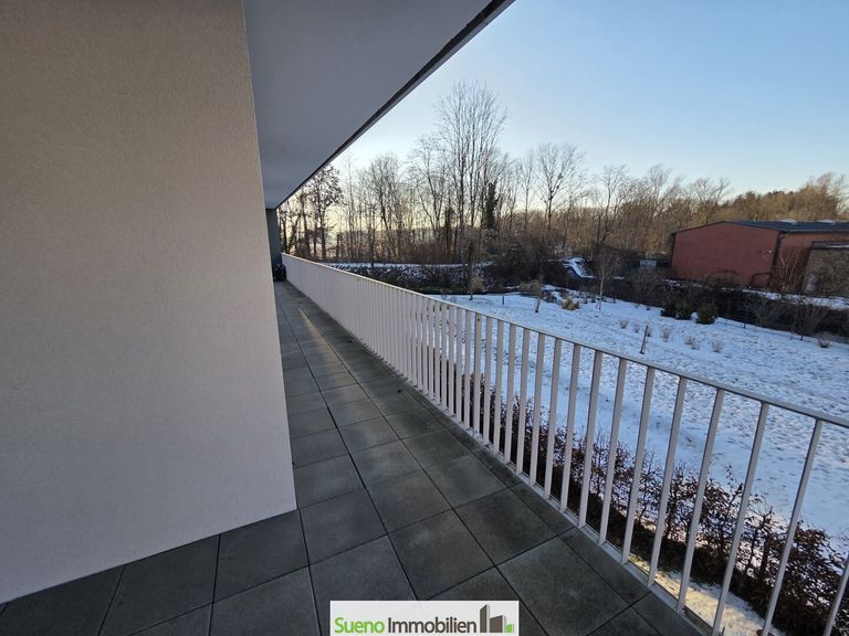 umlaufende Außenfläche