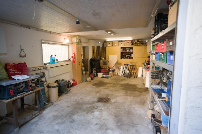 Garage (1)
