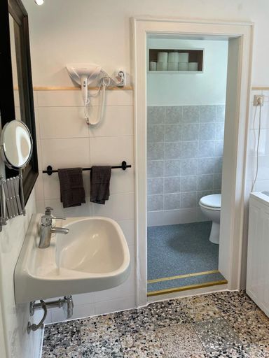 Badezimmer Holzhaus