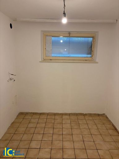 Abstellraum mit Tageslicht