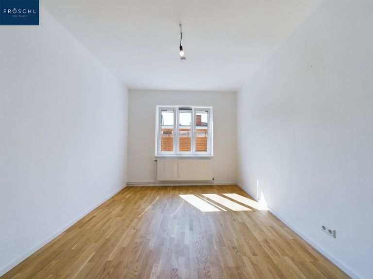 Schlafzimmer Ansicht 1