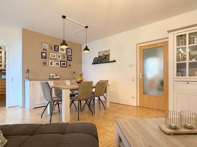 Wohn- und Essbereich