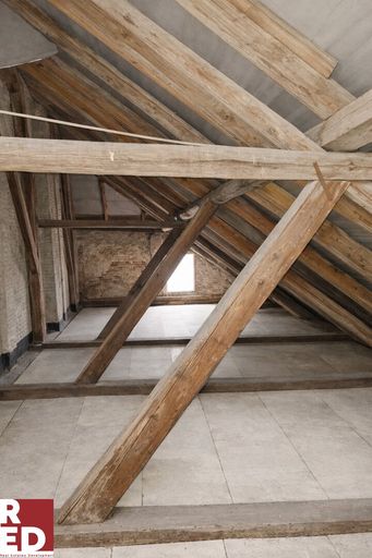 Dachstuhl unausgebaut