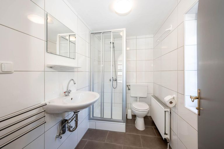 Apartment 1 Badezimmer