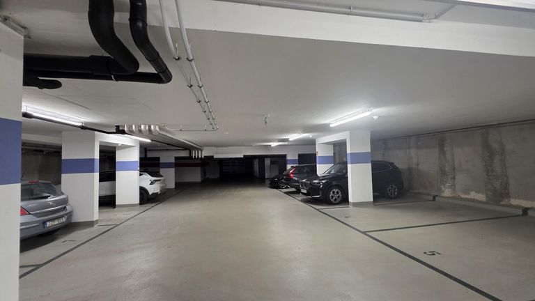 Garagenplatz anmietbar